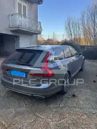 2017 Volvo V90