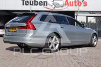 2017 Volvo V90