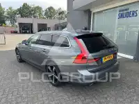 2017 Volvo V90