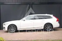 2017 Volvo V90
