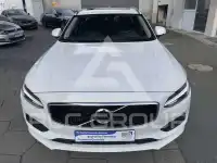2017 Volvo V90