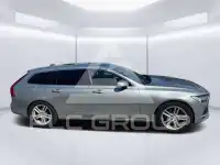 2017 Volvo V90