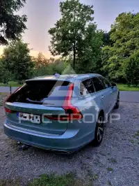 2017 Volvo V90