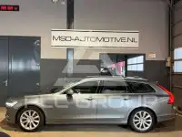 2017 Volvo V90