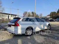 2017 Volvo V90