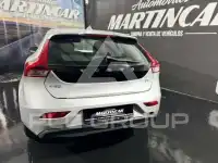 2017 Volvo V40