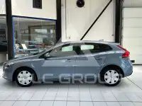2017 Volvo V40