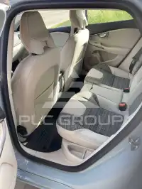 2017 Volvo V40