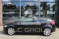 2017 Volvo V40