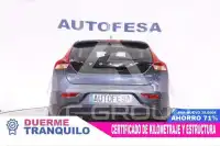 2017 Volvo V40