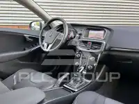 2017 Volvo V40