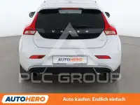 2017 Volvo V40