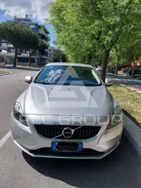 2017 Volvo V40