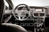 2017 Volvo V40
