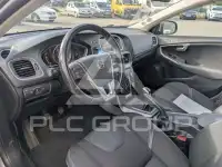 2017 Volvo V40