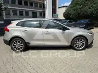 2017 Volvo V40