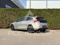 2017 Volvo V40