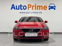 2017 Volvo V40