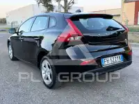 2017 Volvo V40