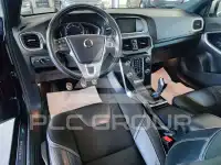 2017 Volvo V40
