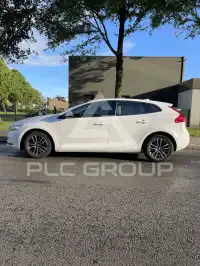 2017 Volvo V40