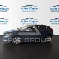 2017 Volvo V40