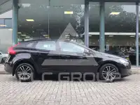 2017 Volvo V40