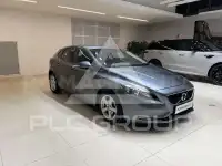 2017 Volvo V40
