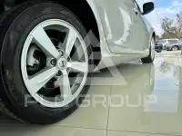 2017 Volvo V40