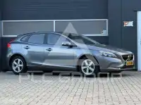 2017 Volvo V40