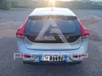 2017 Volvo V40