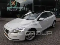 2017 Volvo V40