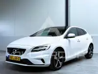 2017 Volvo V40