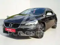 2017 Volvo V40
