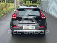 2017 Volvo V40