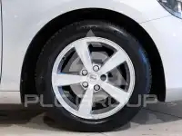 2017 Volvo V40
