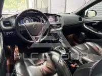 2017 Volvo V40