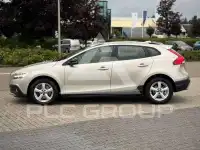 2017 Volvo V40