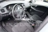 2017 Volvo V40