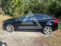 2017 Volvo V40