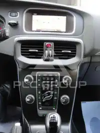 2017 Volvo V40