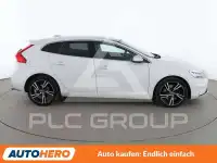 2017 Volvo V40