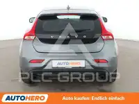 2017 Volvo V40