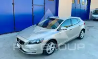 2017 Volvo V40