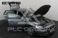 2017 Volvo V40