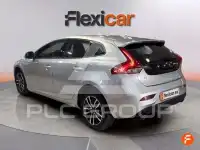 2017 Volvo V40