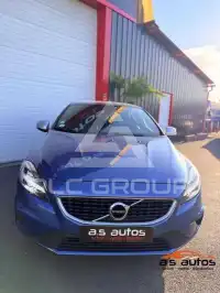 2017 Volvo V40