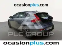 2017 Volvo V40