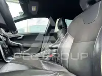 2017 Volvo V40