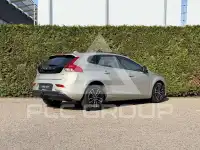 2017 Volvo V40